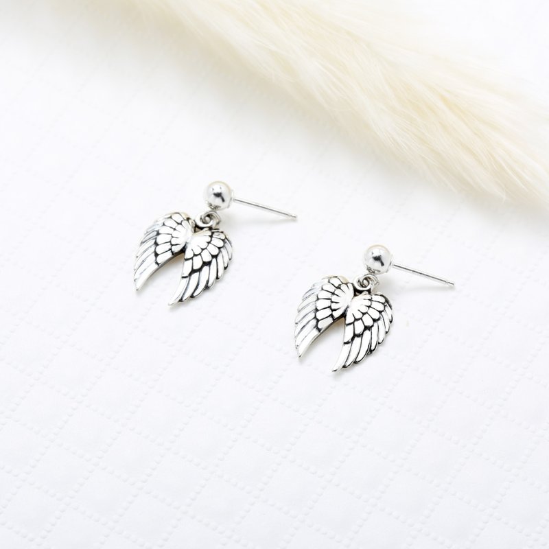 【Angel & Me】Angel Wing 925 sterling silver earrings (changeable ear clips) gift - ต่างหู - เงินแท้ สีเงิน