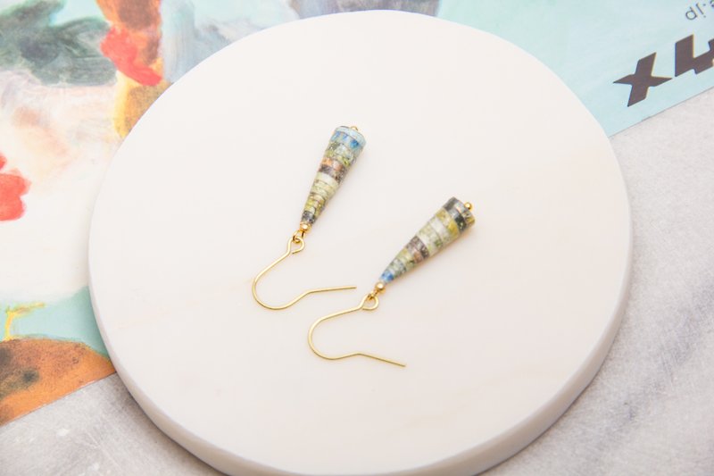 Earth-colored single-layered awl earrings - ต่างหู - โลหะ สีเขียว