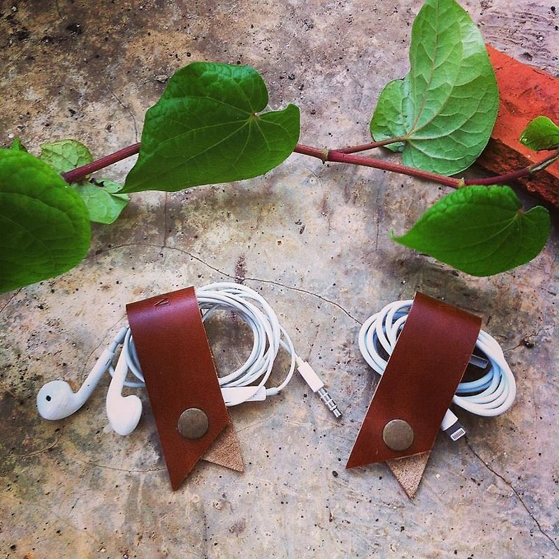 2 piece earphone/data cable strap color batik brown - Cable Organizers - Genuine Leather 