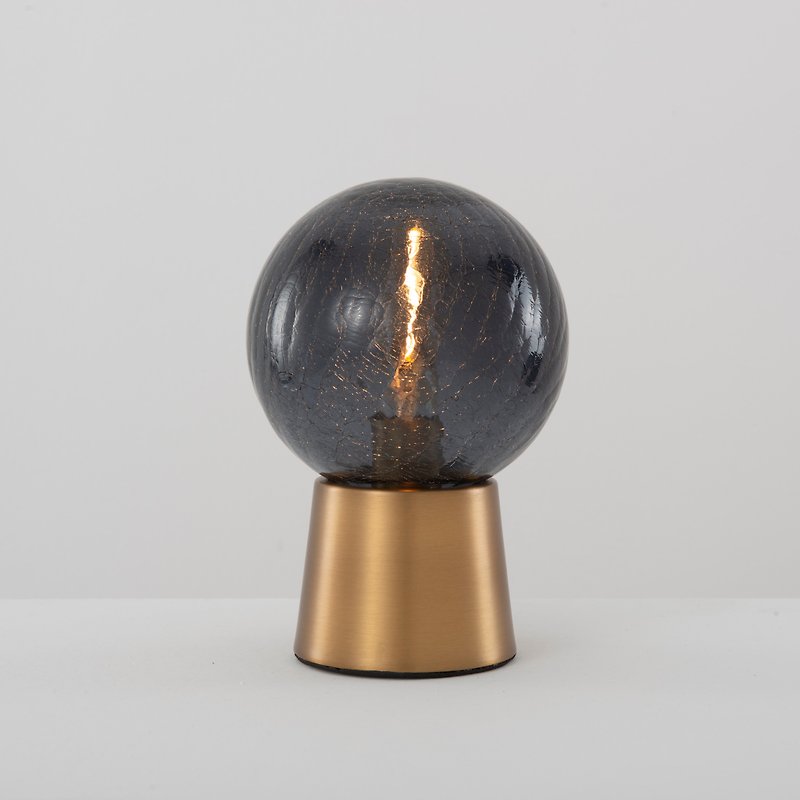 【ウェイブライダー】スモークガラス テーブルランプ ナイトライト 男の子へのプレゼント - 照明・ランプ - 金属 グレー