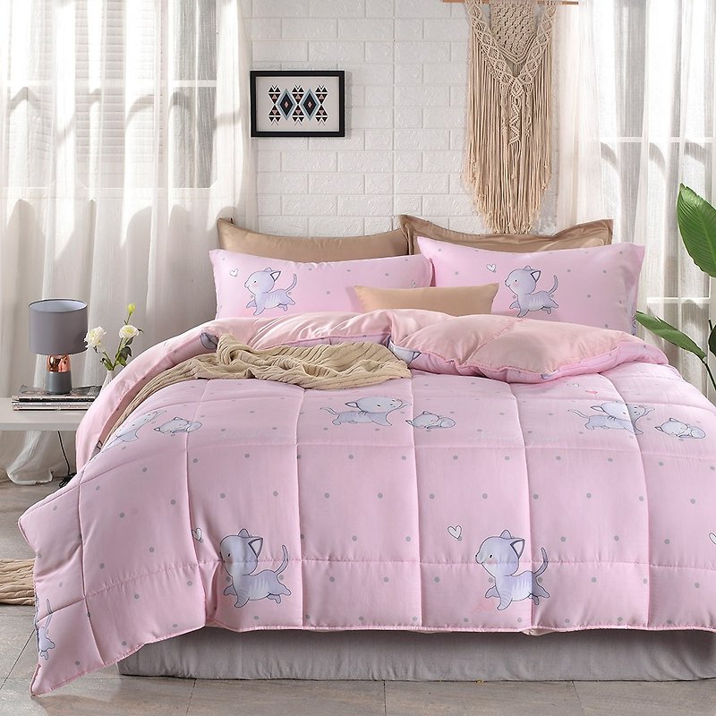 Bed and double-purpose quilt set-double plus / 40 pcs / four-piece lyocell tencel / meow - เครื่องนอน - วัสดุอื่นๆ สึชมพู