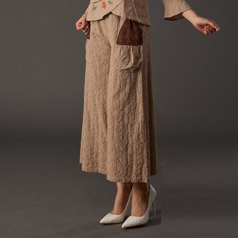 Classic beauty embroidery double pocket wide hakama【18141】 - Women's Pants - Cotton & Hemp 