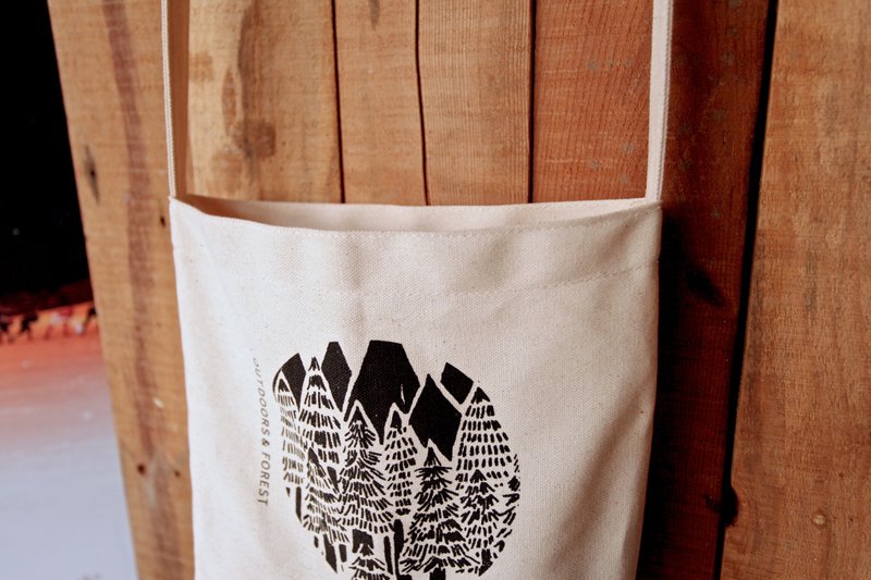 森林斜背袋 //Forest Cross-body Bag - 側背包/斜背包 - 棉．麻 