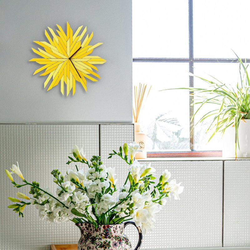 Haystack yellow - organic wall clock made of laser cut plywood - นาฬิกา - ไม้ สีเหลือง