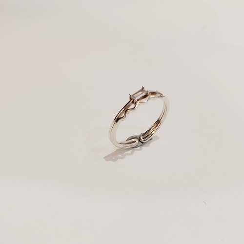 LYNLI Jewelry 【戒指】純銀-鋯石山線戒指-母親節/畢業禮物/情人節禮物