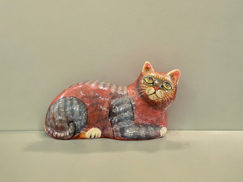 Handmade lacquer paper ware painted cat ornaments from Kashmir, India - Tabby Cat - Items for Display - Wood Pink