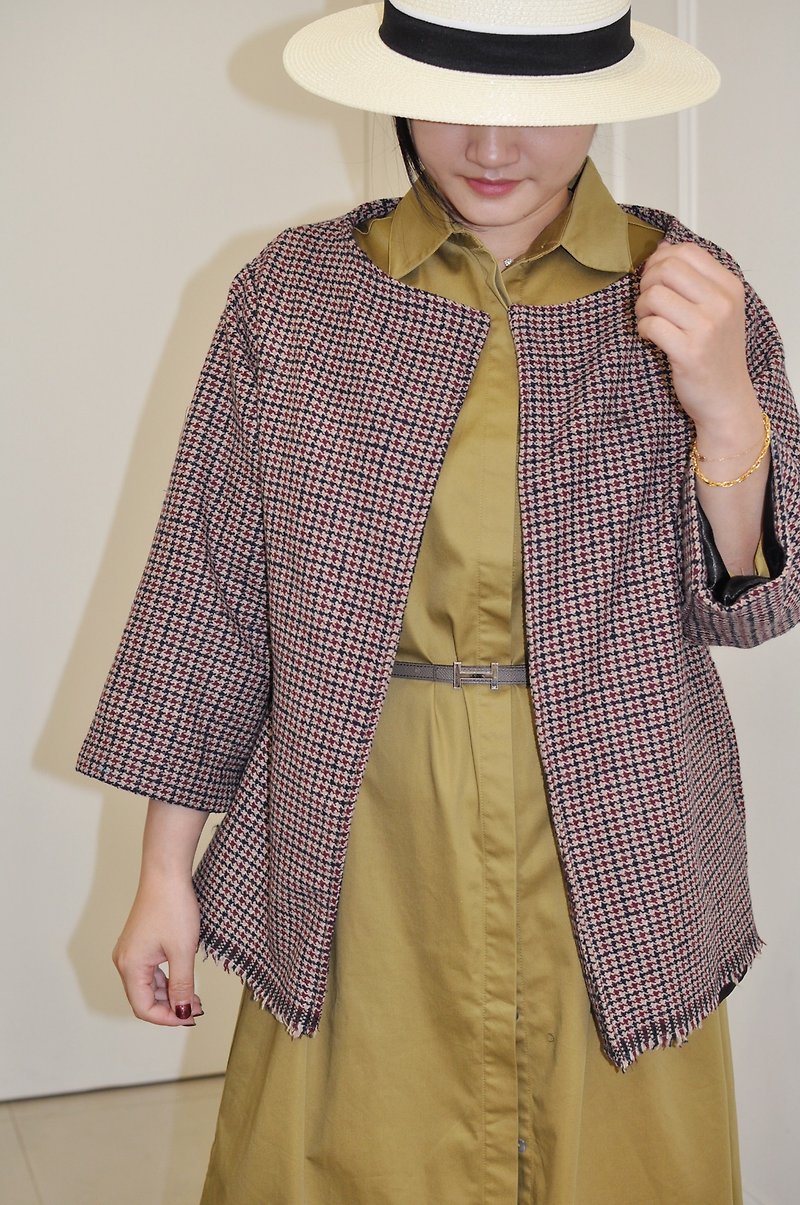 Flat 135 X Taiwanese designer 90% wool houndstooth pattern wool fabric short coat - เสื้อแจ็คเก็ต - ขนแกะ สีแดง