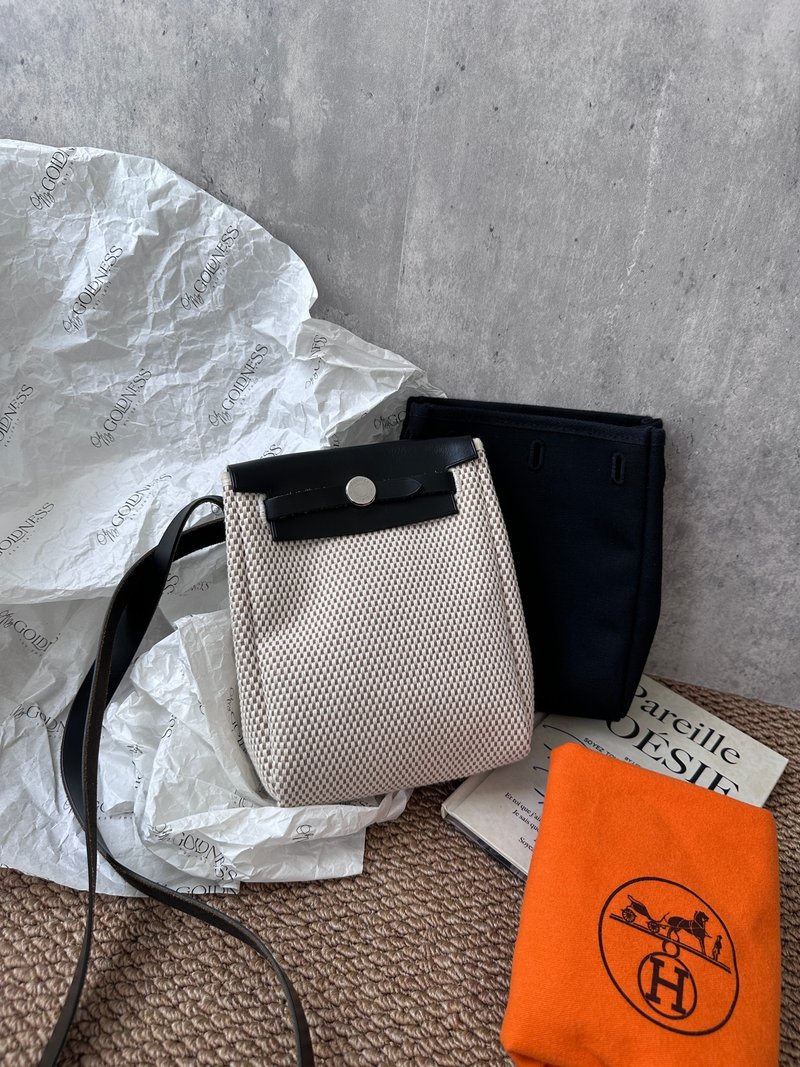 中古包 HERMÈS 愛馬仕 Mini Herbag 斜背包 - 手提包/手提袋 - 真皮 卡其色