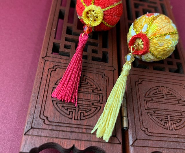 中国風提灯）和風布フラワーピアスイヤリングつまみ工工