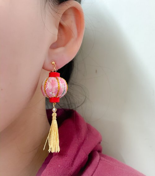 てんとあ45様。おまとめ 10点 リクエスト ハンドメイド ピアス イヤリング ピアス リボンデザインゴールドメタルピアス おとな かわいい