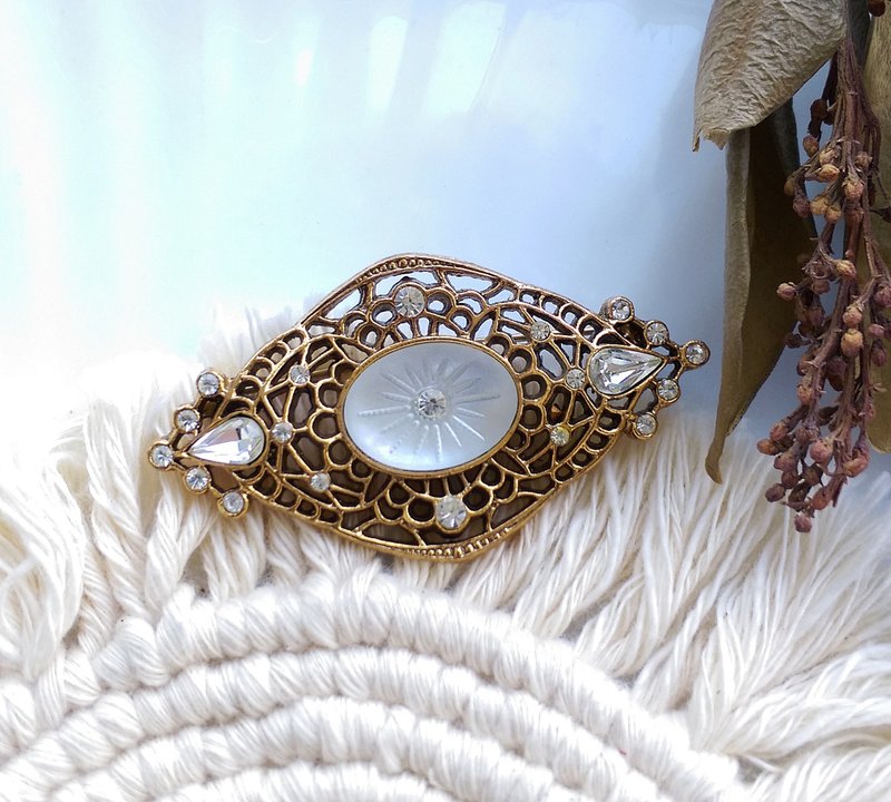 Vintage Jewelry 西洋古董飾品 1928品牌  ART DECO 慕夏白  別針 - 徽章/別針 - 其他金屬 金色