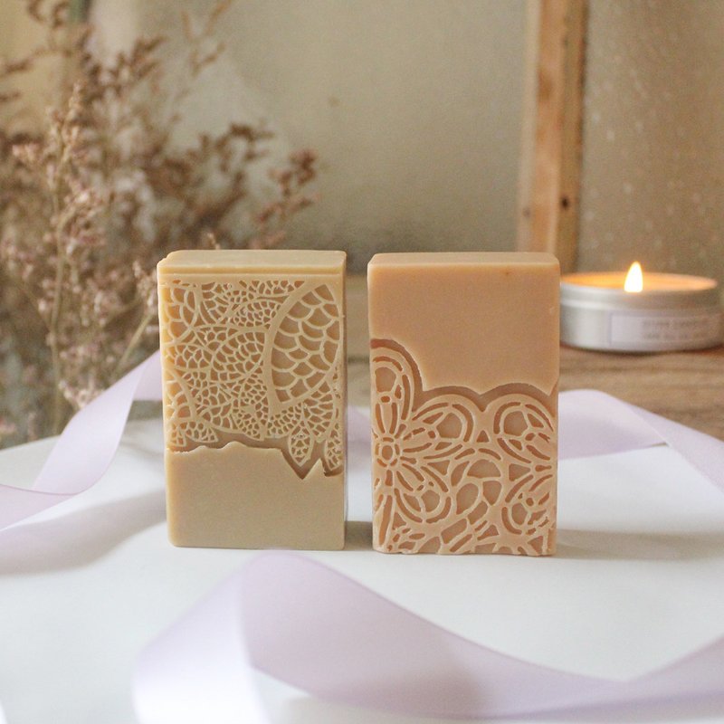 [Customized] Gentle - Lace Pattern Breast Milk Handmade Soap/1kg - Soap - Other Materials 