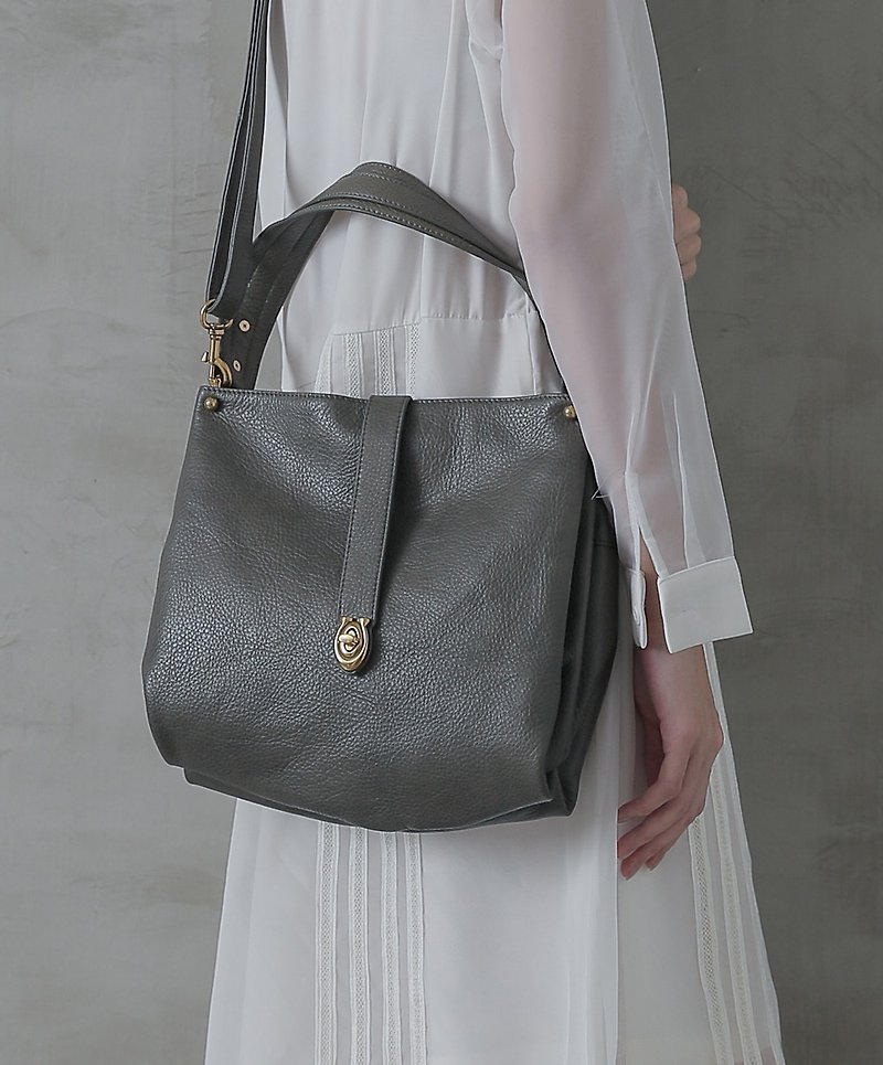 Buckle soft urban shoulder bag olive green - Messenger Bags & Sling Bags - Genuine Leather Green