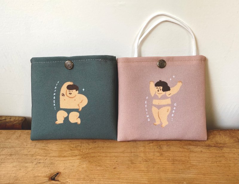 Feeling Good and Stronger mask pouch - Toiletry Bags & Pouches - Polyester 