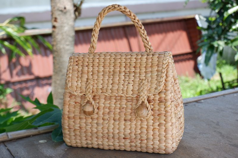 Water hyacinth woven bag, woven bag, beach bag, women's handbag - Handbags & Totes - Plants & Flowers 