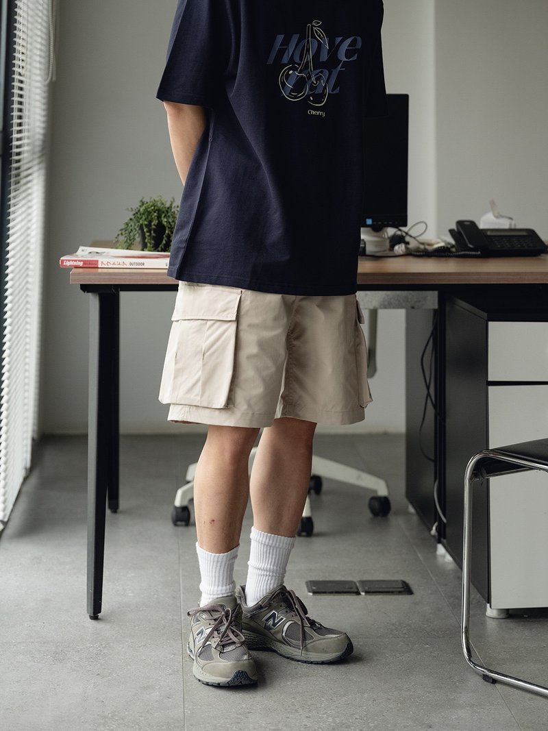 25SS山系露營COOLMAX戶外機能日系涼感寬松日系多口袋五分短褲 - 男短褲/工作短褲 - 棉．麻 銀色