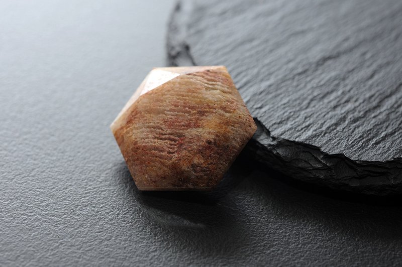 Melaleuca Huangyou Big Satellite Lucky / Lucky / Anti-villain - Necklaces - Gemstone 