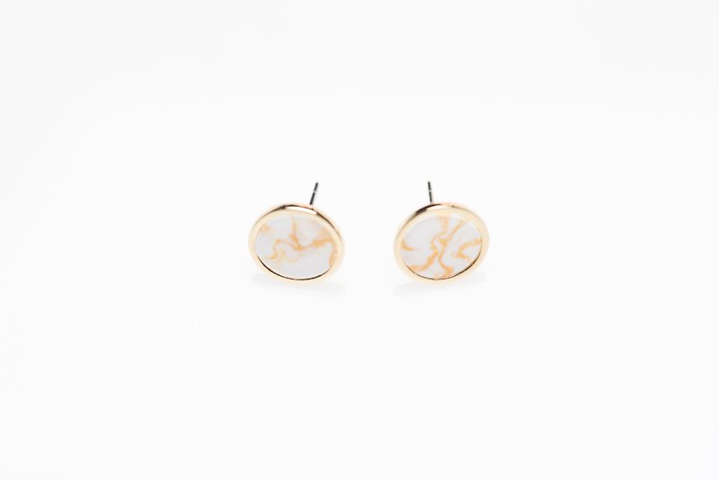 Golden Wheat Platinum Rendered stone gold frame full handmade earrings - Earrings & Clip-ons - Other Materials White