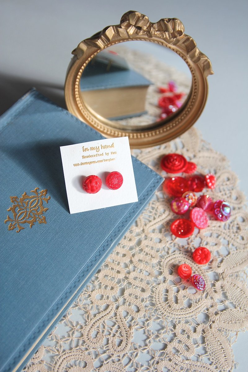 Floral Earrings , Flower Earrings , Artificial Flower Earrings , Jewellery - ต่างหู - แก้ว สีแดง