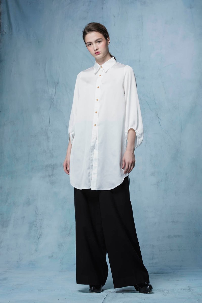 YUWEN white long shirt - เสื้อเชิ้ตผู้หญิง - ผ้าฝ้าย/ผ้าลินิน ขาว