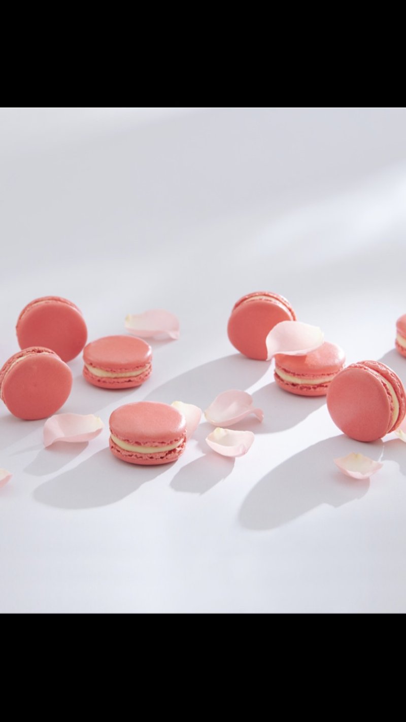 HERSTON【Rose】1 piece of macaron - Cake & Desserts - Other Materials Multicolor