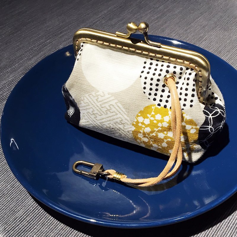 Hand hold  key ring coin purse - Japanese dot - Keychains - Cotton & Hemp Yellow