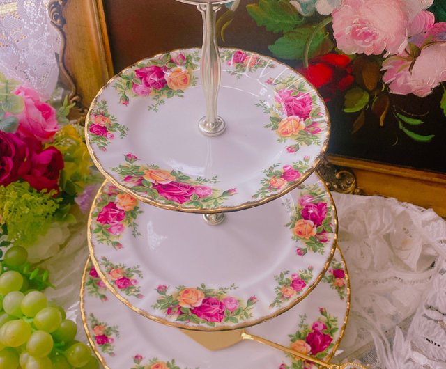 美品 ロイヤルアルバート 3段 ケーキスタンド ブリティッシュ ロイヤル アルバート ロイヤル アルバート