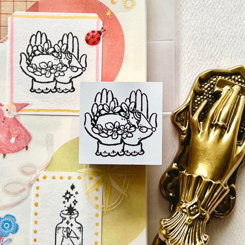 【THE LOVELY HAND】LITTLE ELF IN YOUR HANDS STAMP - Stamps & Stamp Pads - Rubber 