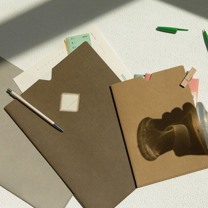 The Very Thing | Folder (A4) - แฟ้ม - กระดาษ สีนำ้ตาล