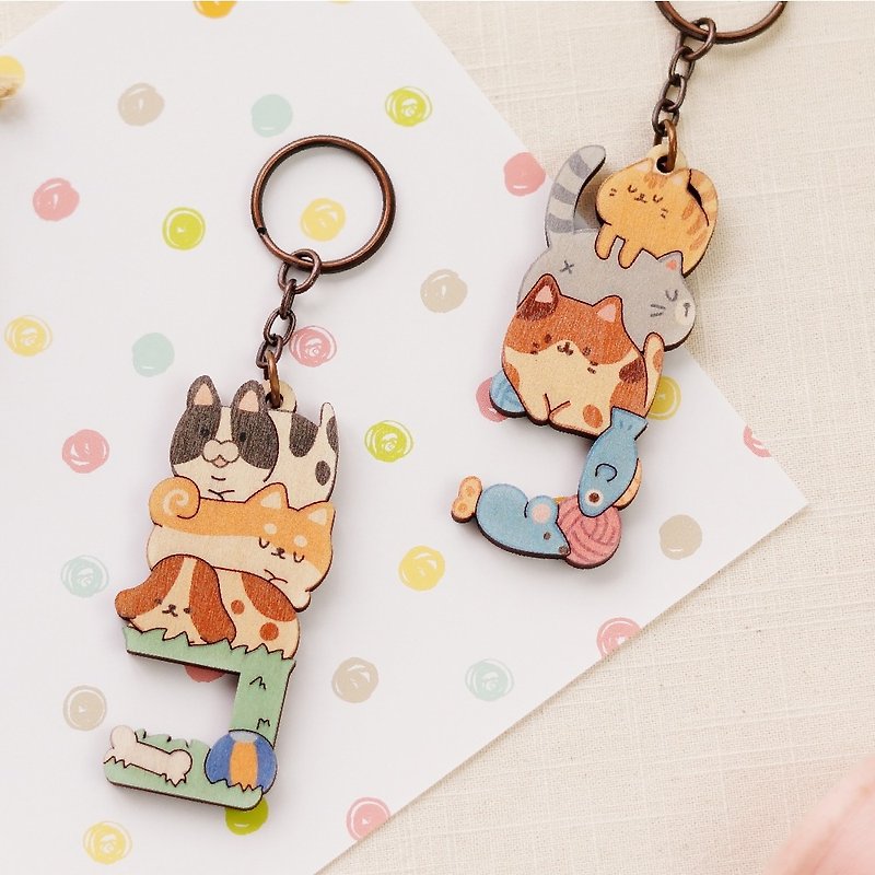 【Mobile Phone Holder-Fun Animals】Easy to carry key ring mobile phone holder - Phone Stands & Dust Plugs - Acrylic Multicolor