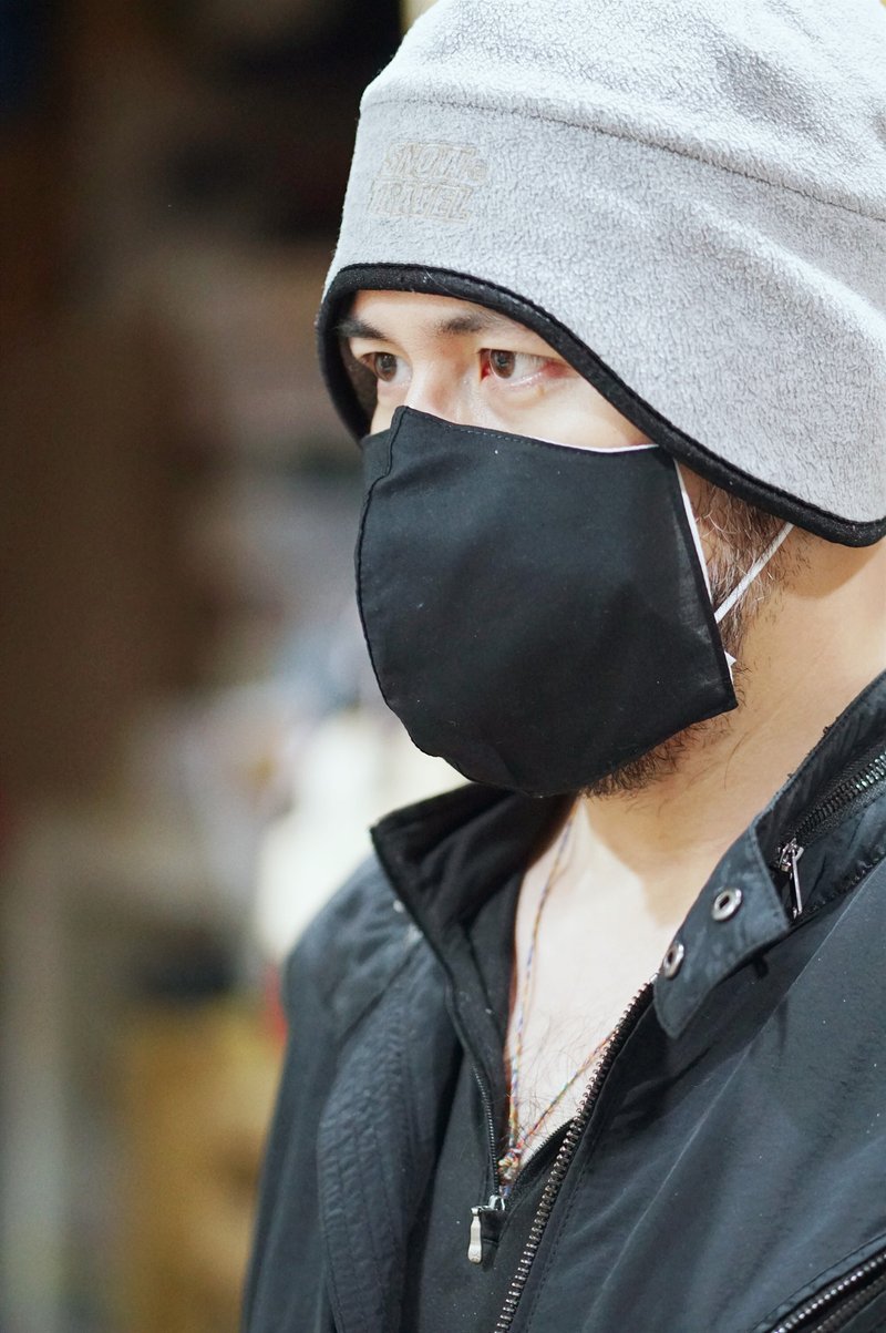 Bucute a.32成人男款立體 口罩套/可重複洗/需配醫療口罩/低調黑 - 口罩/口罩收納套 - 其他人造纖維 黑色