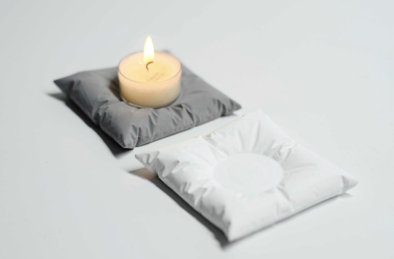 Pillow Makura Clear Cement Scented Wax Table Display Wabi-sabi Aesthetics (3 Colors) - เทียน/เชิงเทียน - ปูน สีดำ