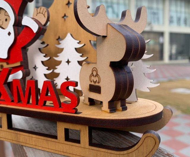 ドイツ工芸品　サンタとシカのギフトBOX　木製　木彫り　クリスマス飾り クリスマスギフト】サンタそりセット クリスマスギフトボックス