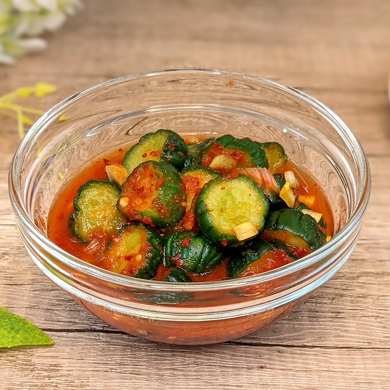 Seoul Oppa Vitality Korean Kimchi Korean Pickled Cucumbers Small Packaging Total 2 kg - Mixes & Ready Meals - Fresh Ingredients Red