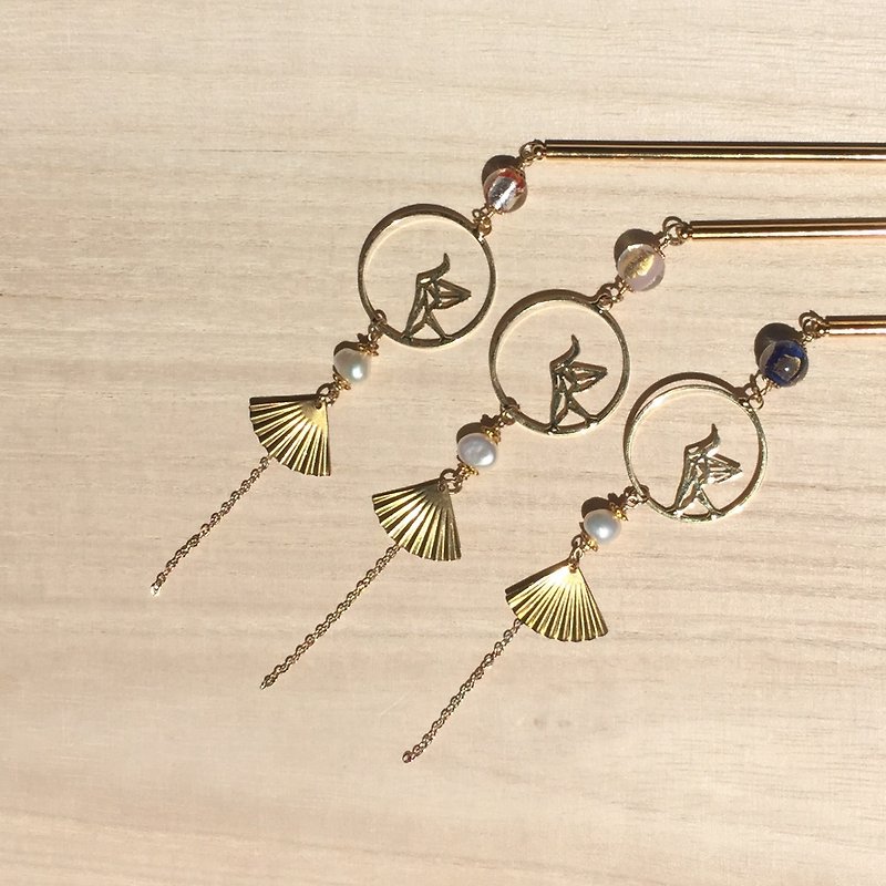 【Ruosang】【Yueling】Thousand paper cranes. Japanese style small fan glazed hairpin. Natural pearl. Kimono hair accessories. - Hair Accessories - Glass Red