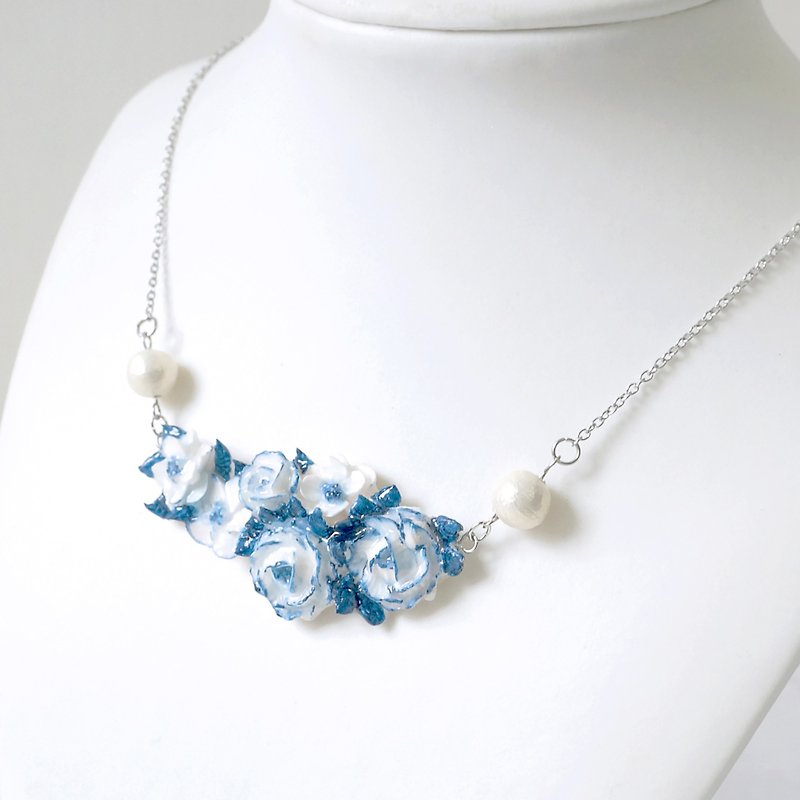 Blue-and-White Porcelain Color Floral Necklace =Flower Piping= - สร้อยคอ - ดินเหนียว สีน้ำเงิน