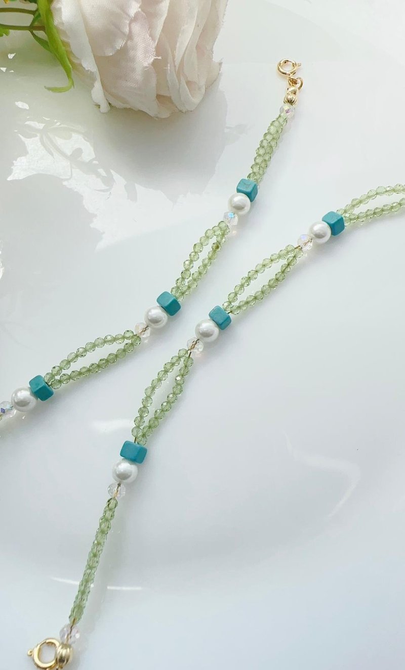 Peridot Minimalist Turquoise Bracelet - 手鍊/手環 - 寶石 金色