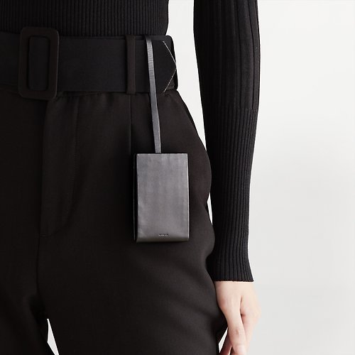 dashbrand DA20 Snap Purse – Black (Minimal Leather Bag for AirPods / coin / key)