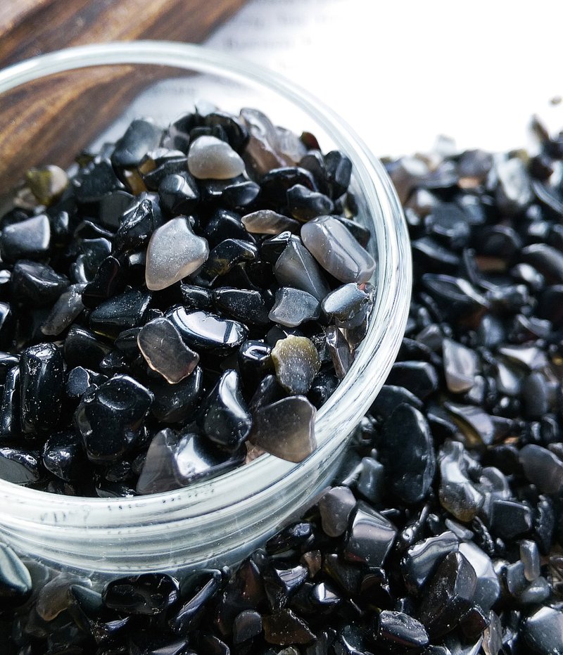 Obsidian 天然黑曜石碎石 淨化專用小碎石  一份 100g 售 50 元 - 擺飾/家飾品 - 其他材質 