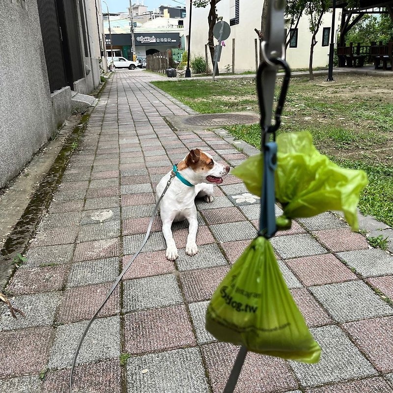 Dog Poop Bag Holder - อื่นๆ - วัสดุกันนำ้ 