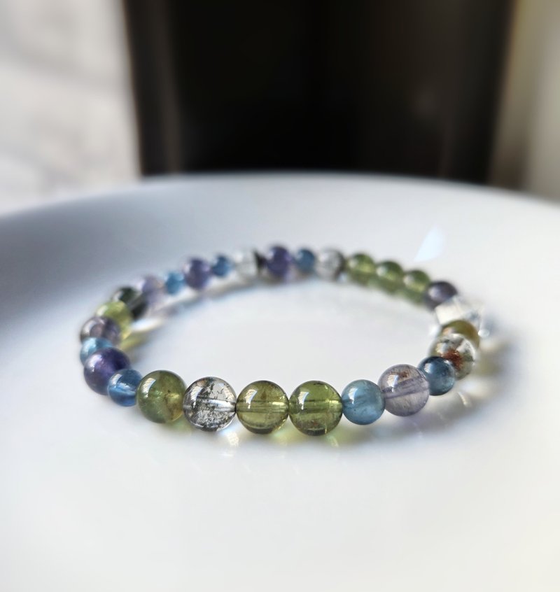 冰透堇青石 清透綠磷輝 赫基蒙 綠幽靈 魔鬼海藍寶 水晶手鍊 - 手鍊/手環 - 寶石 綠色