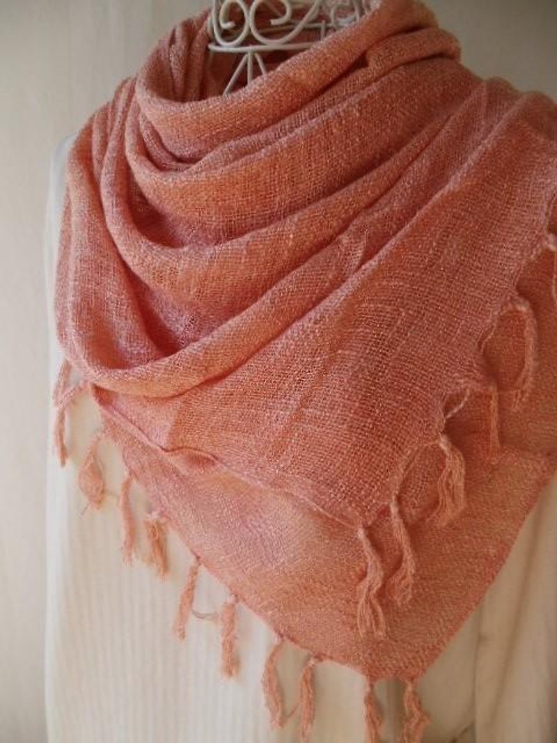 Linen plant dyeing (ancient color, Akane) Long stall - Scarves - Cotton & Hemp Red