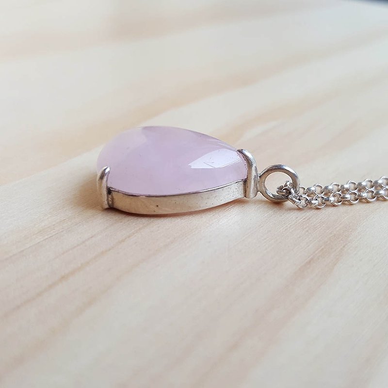 Lover's Teardrop Silver Necklace-Pink Crystal Natural Stone Silver Pendant - สร้อยคอ - คริสตัล สึชมพู