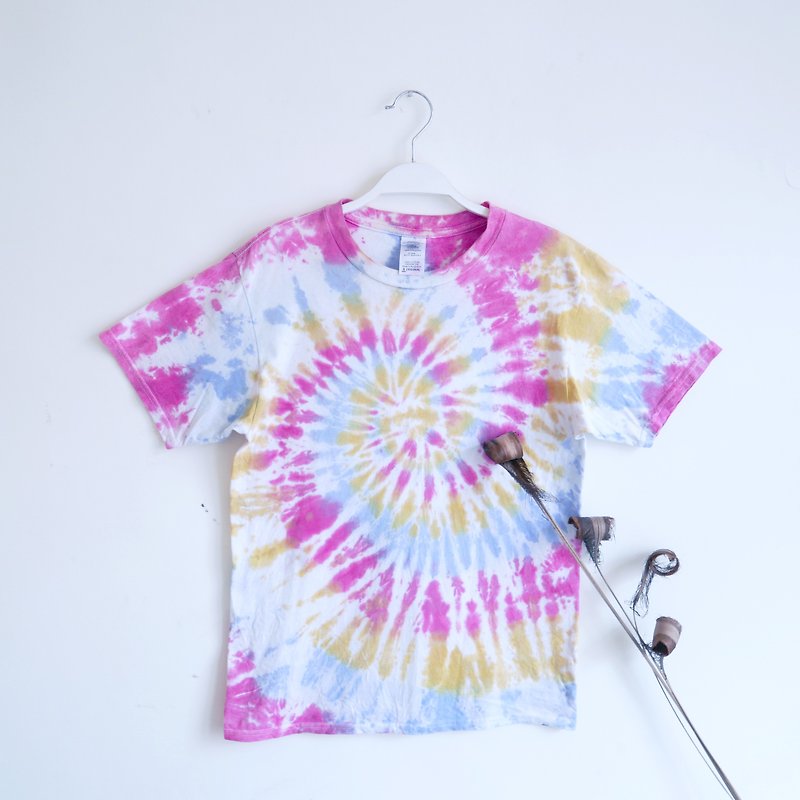 Spin | Tie dye/T-shirt/Garment/Custom size/Men/Women - Women's T-Shirts - Cotton & Hemp Multicolor