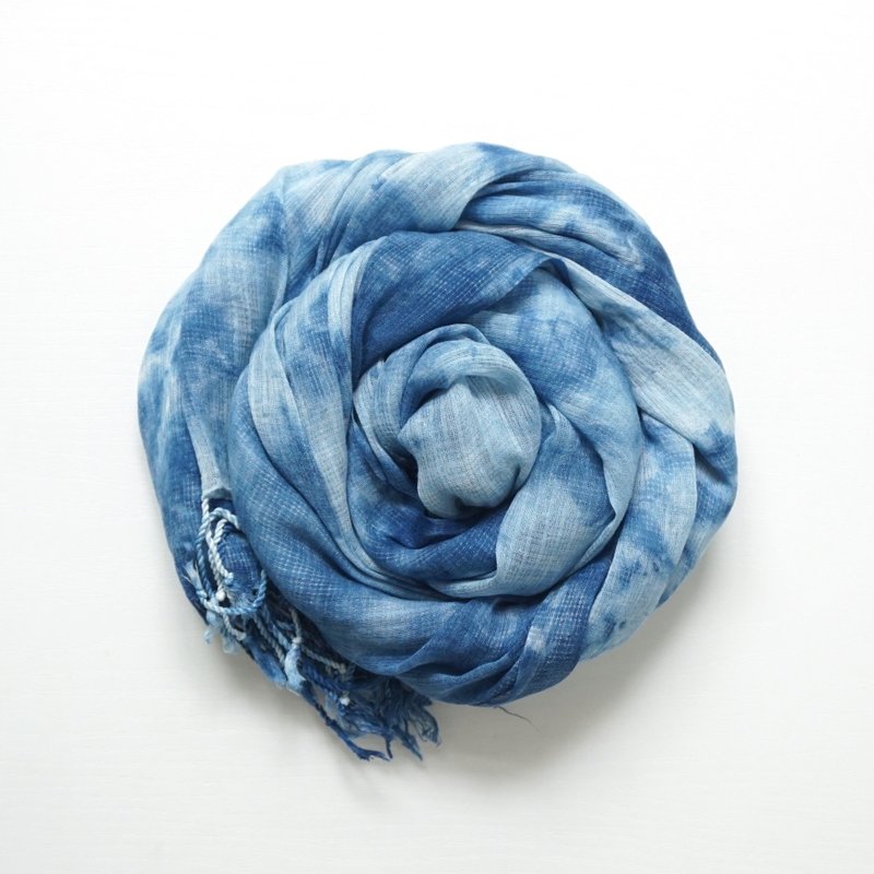 S.A x Blue Bells, Indigo dyed High Quality Handmade Natural Pattern Silk Scarf - ผ้าพันคอ - ผ้าไหม สีน้ำเงิน