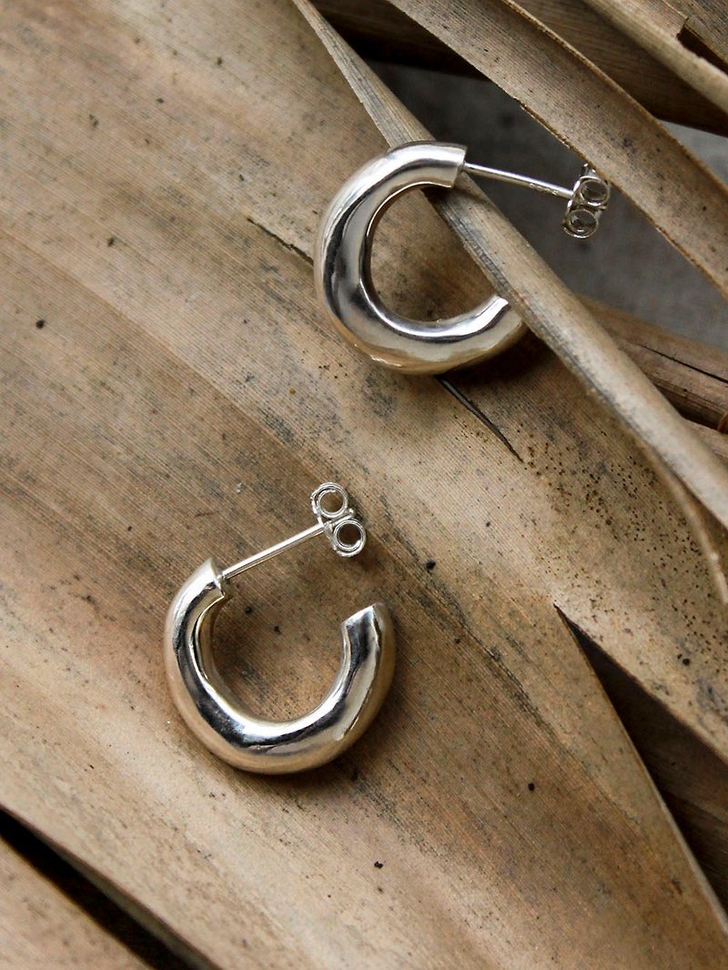 Silver Shimmy Chunky Hoop Earrings - Sterling Silver Posts / Clip-on Earrings - Earrings & Clip-ons - Sterling Silver Silver