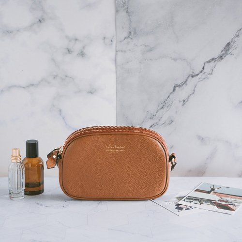 寇比手工皮件 Colbie Leather 真皮雙層肩揹包 29048 棕M