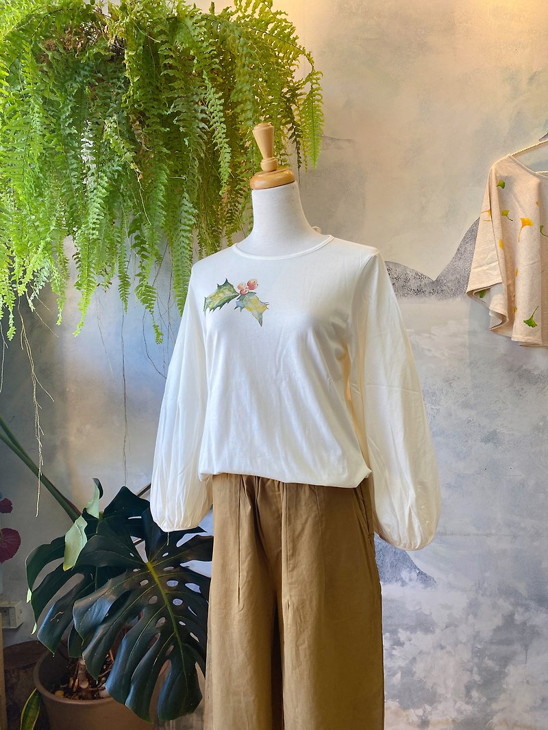 Holly 100% organic cotton round neck long-sleeved top with palazzo sleeves and straps at the back. The hems on both sides are rounded and slit. - เสื้อผู้หญิง - ผ้าฝ้าย/ผ้าลินิน ขาว