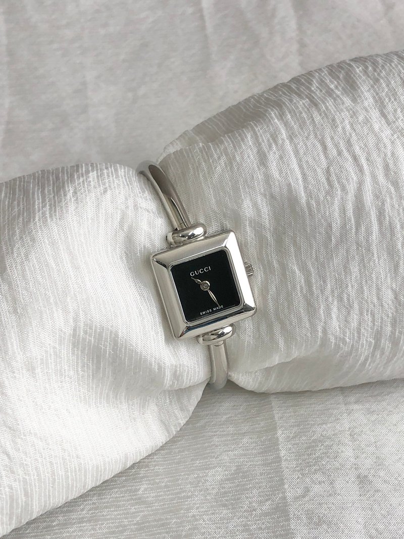 【 日本直送　名牌中古包 】GUCCI グッチ 腕時計 シルバー ステンレススチール クォーツ 1900L vintage ヴィンテージ オールド ey4n3g - 女錶 - 不鏽鋼 銀色