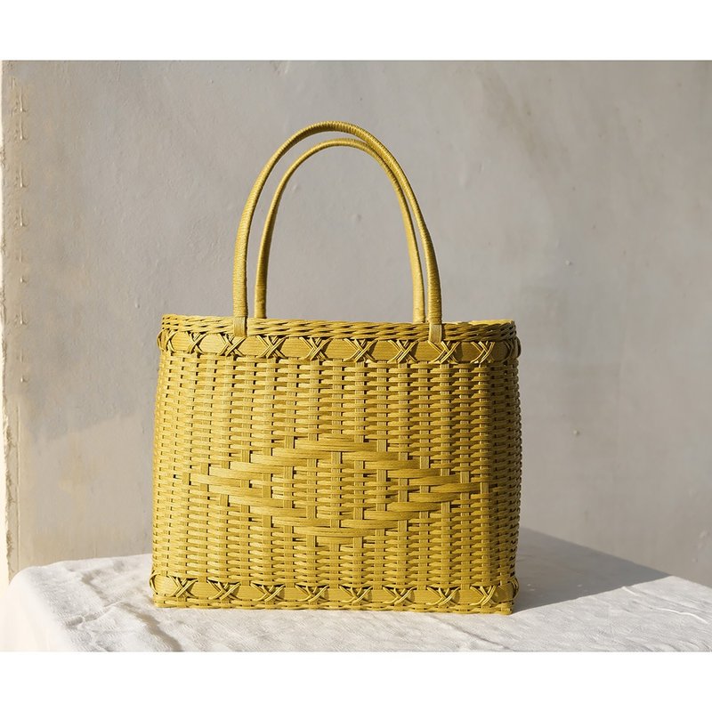 Japanese tea ceremony special hand basket - mustard yellow - กระเป๋าถือ - วัสดุอีโค 